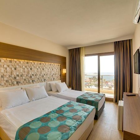 Comfort Ada Class Hotel Kuşadası Kamer foto