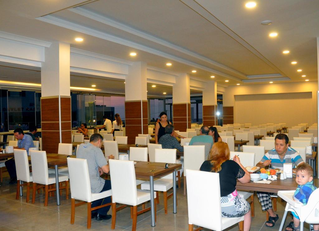 Comfort Ada Class Hotel Kuşadası Buitenkant foto