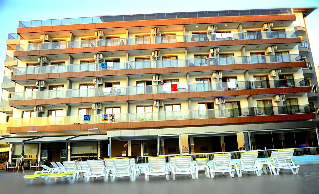 Comfort Ada Class Hotel Kuşadası Buitenkant foto