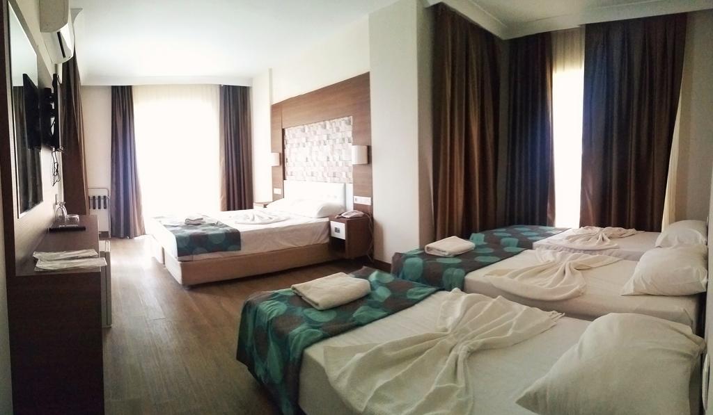 Comfort Ada Class Hotel Kuşadası Buitenkant foto