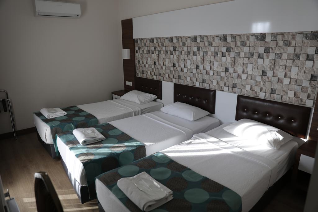 Comfort Ada Class Hotel Kuşadası Buitenkant foto